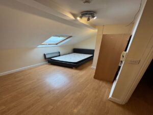 Flat 4 34 Penarth Road, Cardiff