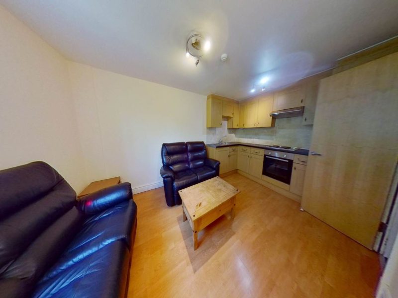 F5-6-Llanbleddian-Gardens-09232020_144014