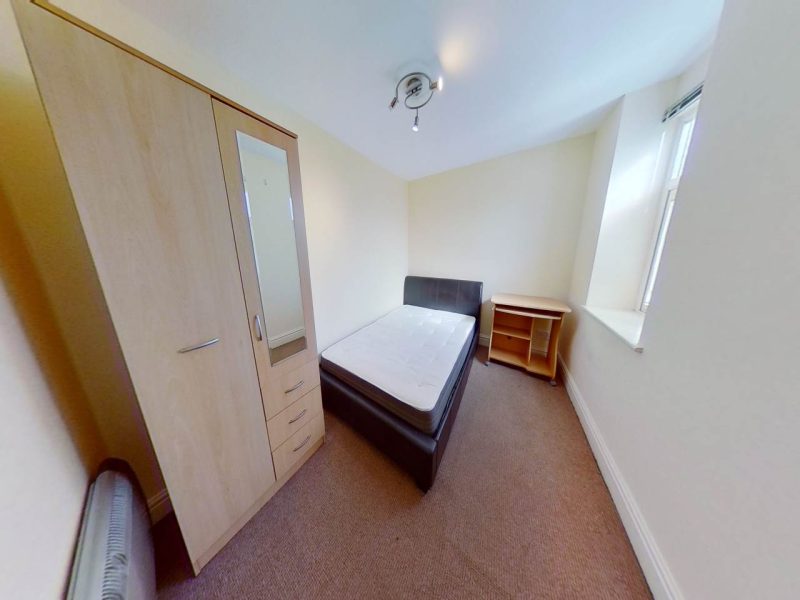 F5-6-Llanbleddian-Gardens-09232020_144112