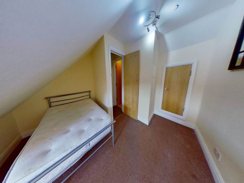 F5-6-Llanbleddian-Gardens-09232020_144318