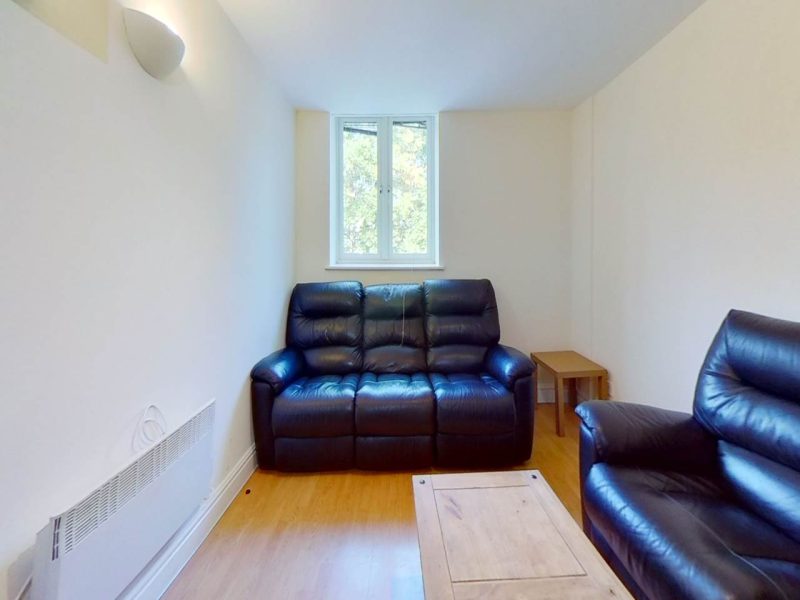 F5-6-Llanbleddian-Gardens-Living-Room