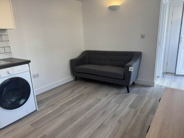 Penarth Road, Grangetown, Cardiff