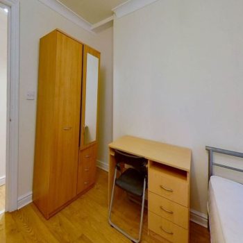 F2-33-Woodville-Road-Bedroom(1)